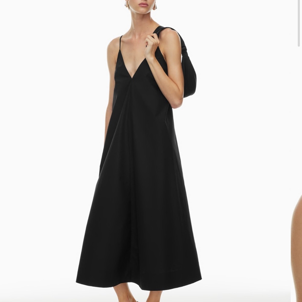 Aritzia nouvelle poplin dress in navy